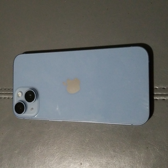 iPhone 14